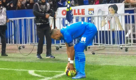 伊尔迪兹：对阵保加利亚我本应该能进2球，很抱歉没能打进