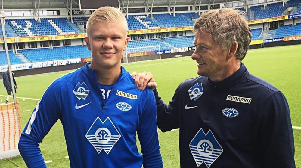 孔帕尼：会继续练定位球；迪亚斯虽没直接参与进球但贡献很大（孔帕尼：定位球训练不停；迪亚斯未直接参与破门仍贡献巨大）