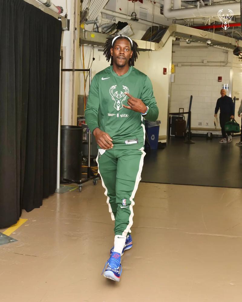 完成国家队首秀，帕尼切利：能亲眼见到梅西，真的太美好了（国家队首秀达成，帕尼切利：能近距离见到梅西，太美妙了）