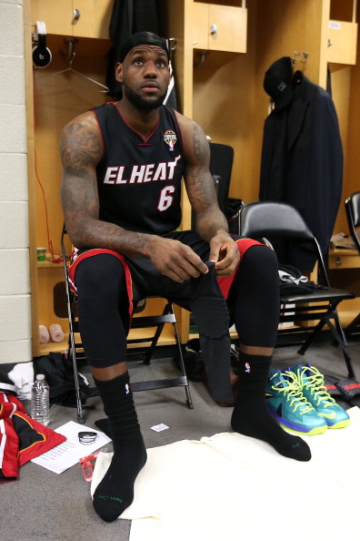 为纪念马拉多纳去世五周年，巴塞罗那阿根廷领事馆举办艺术展（巴塞罗那阿根廷领事馆举办艺术展，致敬马拉多纳逝世五周年）