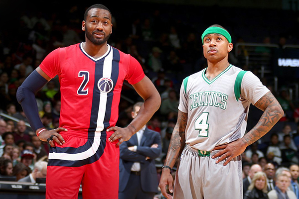 鲁本·阿莫林赛后力挺约罗：从失误中成长，曼联未来可期（鲁本·阿莫林赛后为约罗发声：在失误中成长，曼联前景光明）