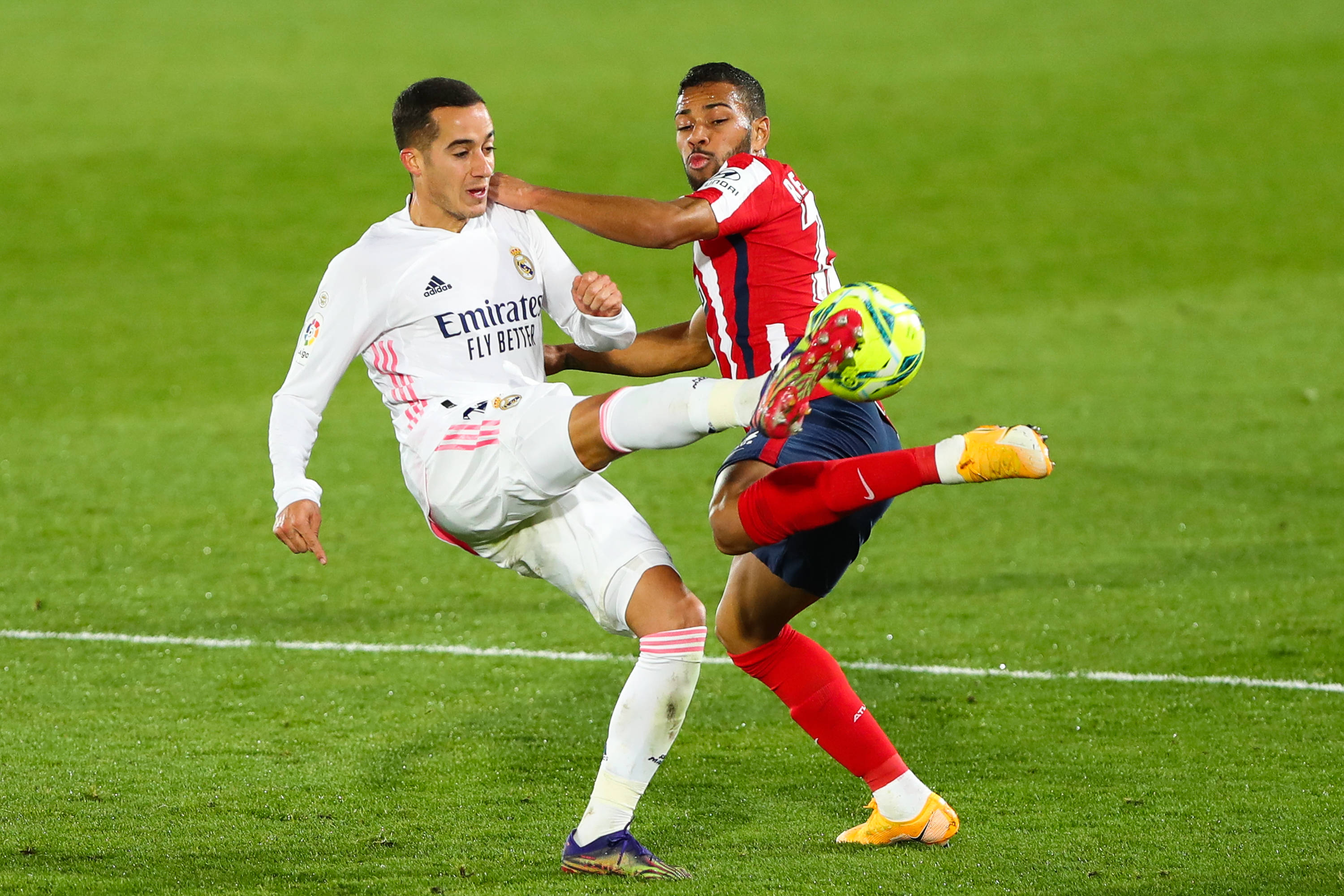 巴恩斯：这场胜利意义重大，还未考虑明年世界杯的事情（巴恩斯：这场胜利分量十足，明年世界杯暂未考虑）