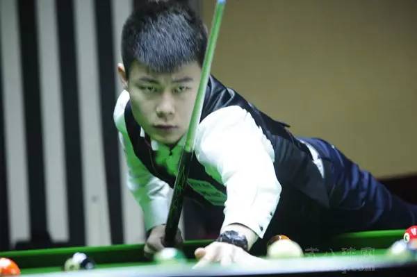 它包括角球 它包括角球